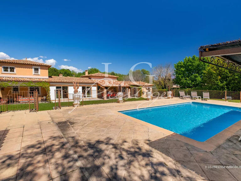Maison Montauroux - 7 chambres - 230m²