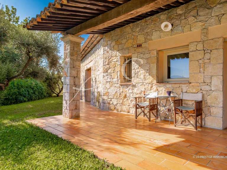 Maison Montauroux - 5 chambres - 223m²