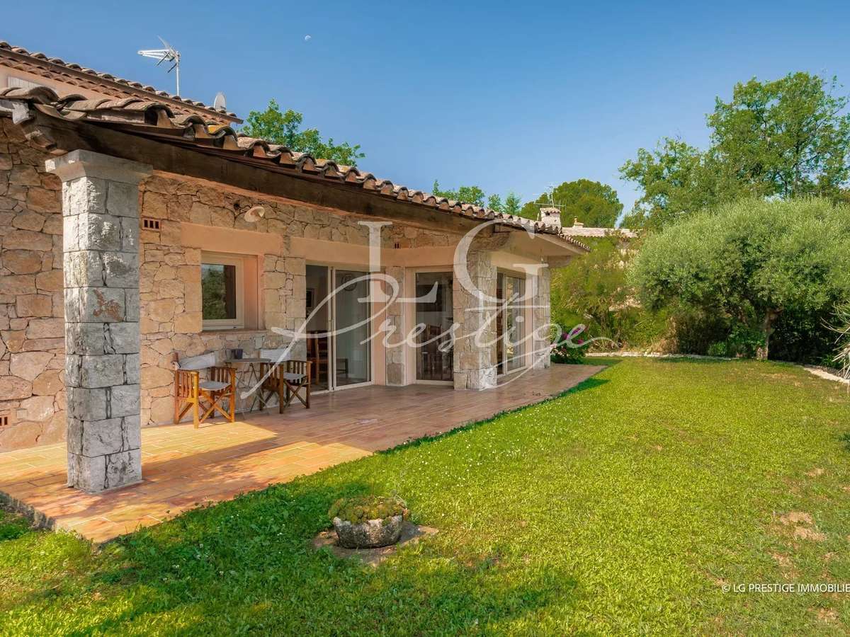 House Montauroux
