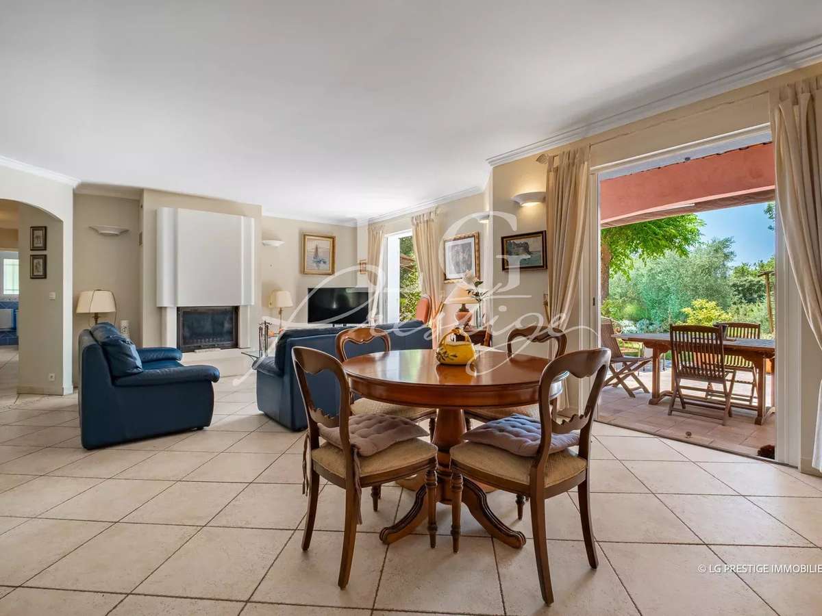 Maison Montauroux