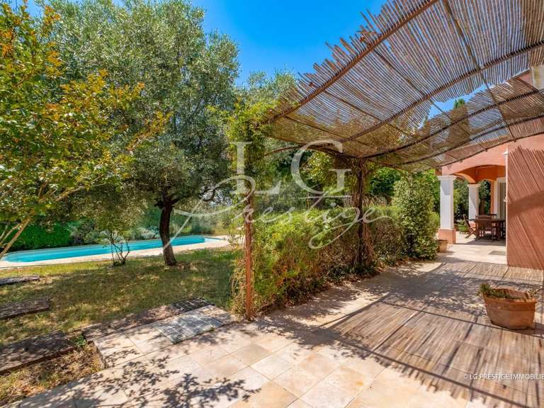 Maison Montauroux - 3 chambres - 130m²