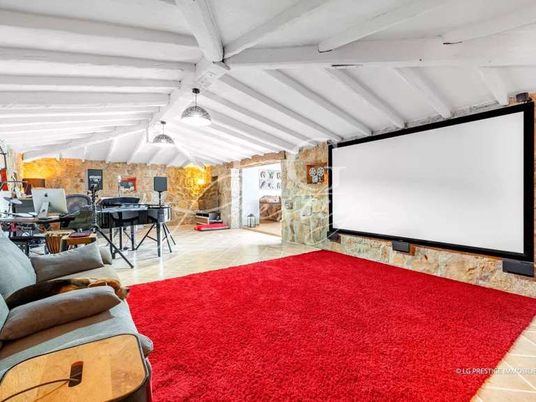 House Montauroux - 4 bedrooms - 433m²