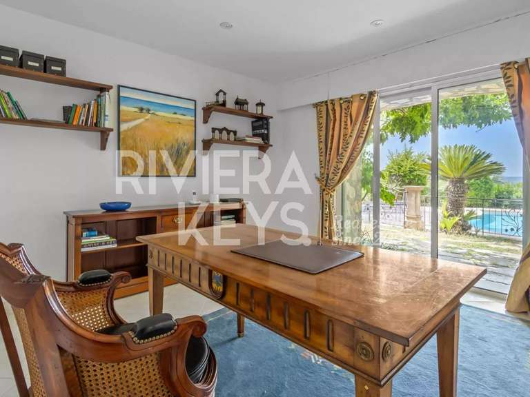 Maison Montauroux - 358m²