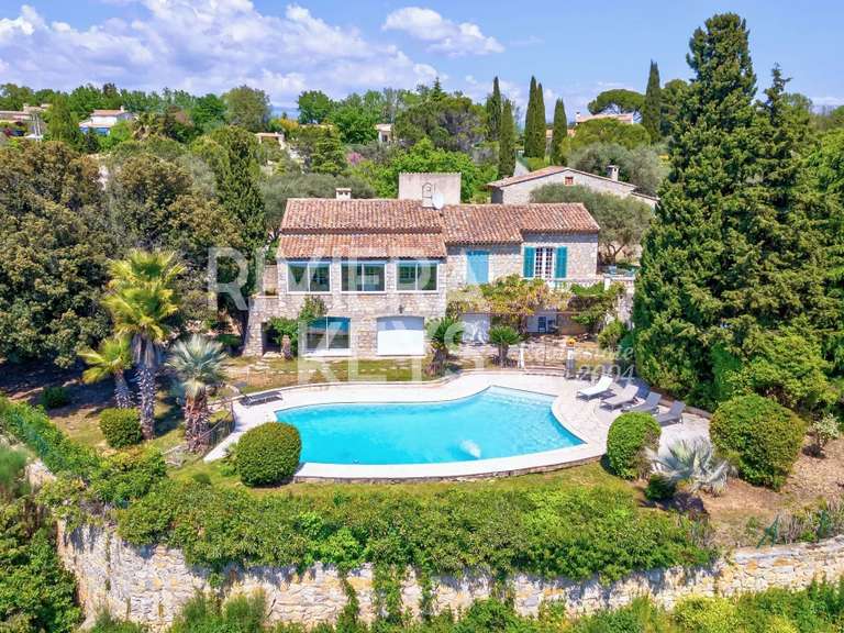 Maison Montauroux - 358m²