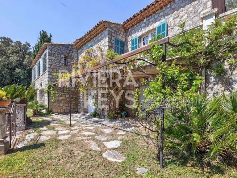 Maison Montauroux - 358m²