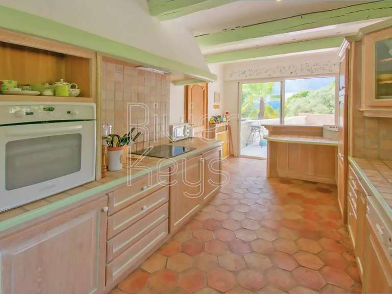 House Montauroux - 358m²