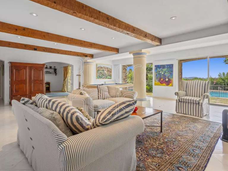 House Montauroux - 358m²