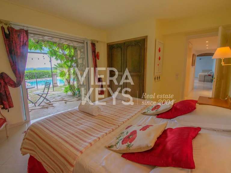 Maison Montauroux - 358m²