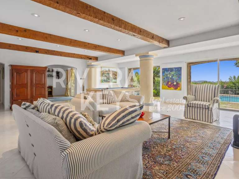 Maison Montauroux - 358m²