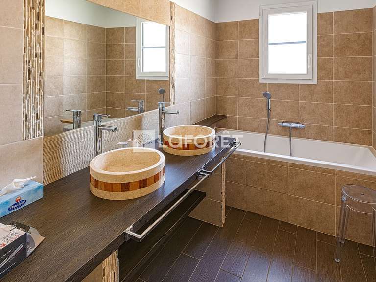 House Montauroux - 4 bedrooms - 165m²