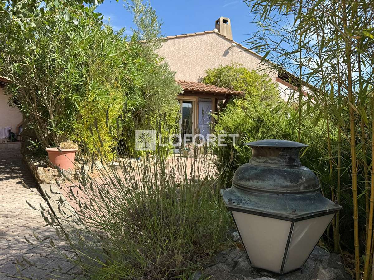 House Montauroux