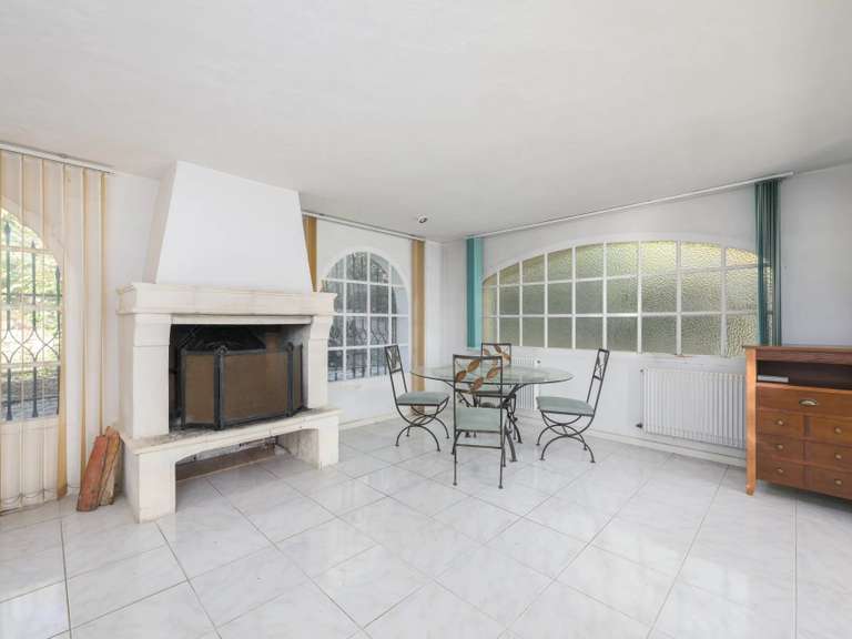 Maison Montauroux - 5 chambres - 240m²
