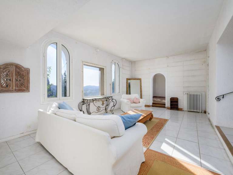 Maison Montauroux - 5 chambres - 240m²