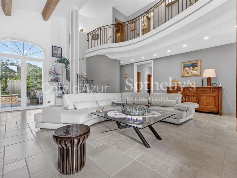 House Montauroux - 4 bedrooms - 234m²