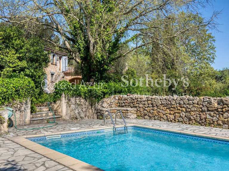 Maison Montauroux - 3 chambres - 250m²