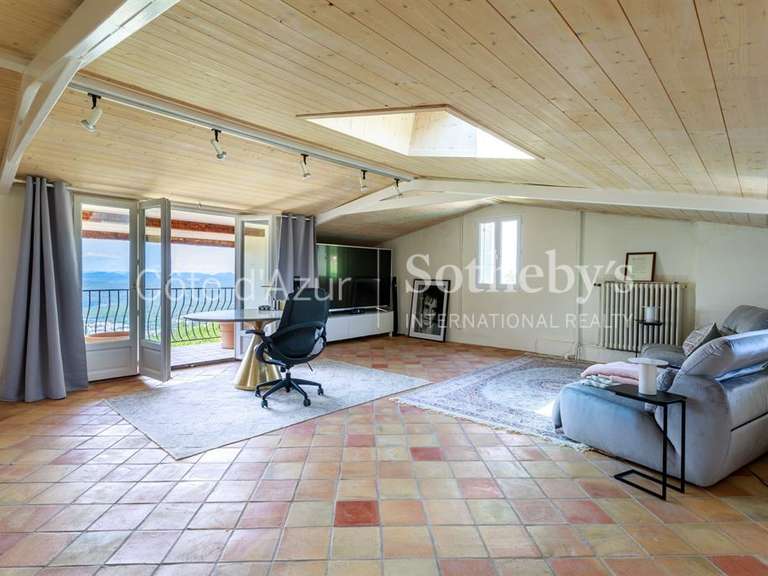 Maison Montauroux - 5 chambres - 235m²