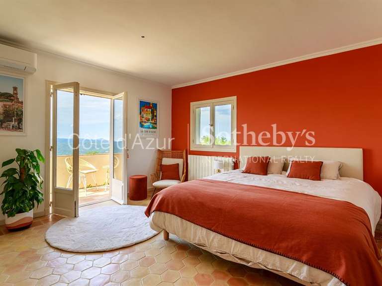 Maison Montauroux - 5 chambres - 235m²