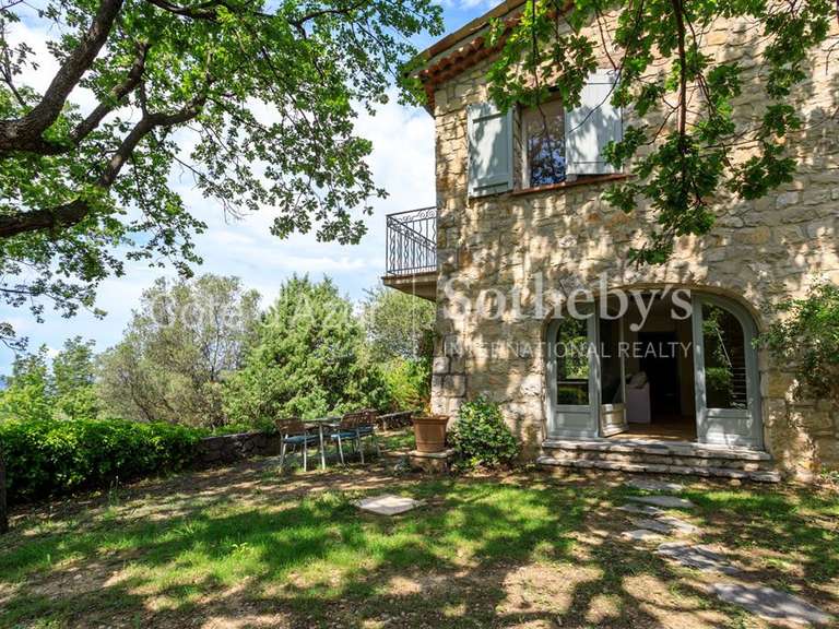 Maison Montauroux - 5 chambres - 235m²