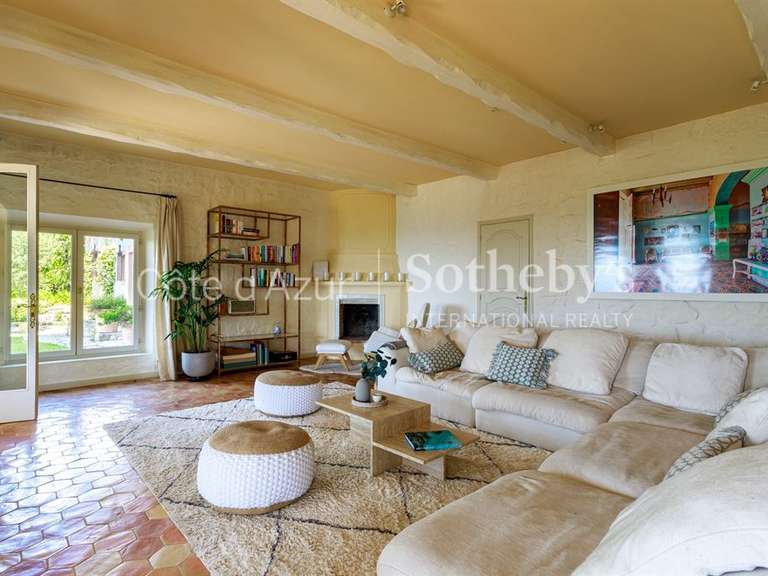 Maison Montauroux - 5 chambres - 235m²