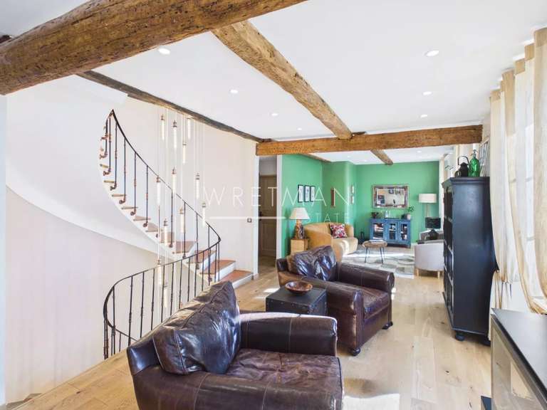 House Montauroux - 4 bedrooms - 230m²