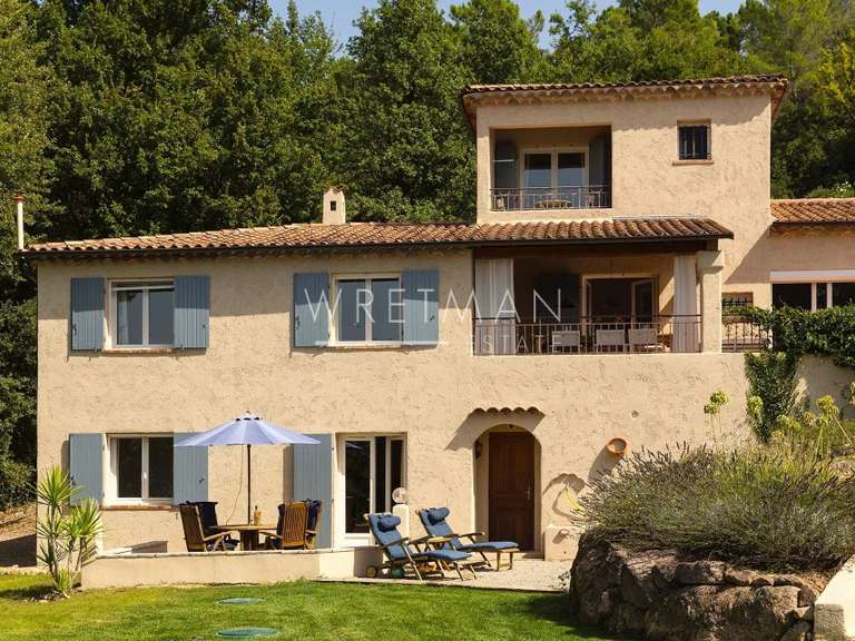 House Montauroux - 5 bedrooms - 218m²