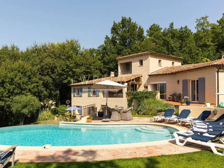 House Montauroux - 5 bedrooms - 218m²