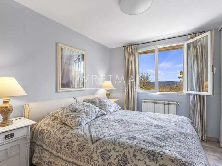 House Montauroux - 5 bedrooms - 218m²