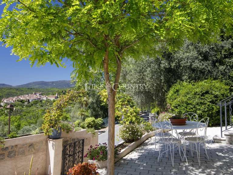 Maison Montauroux - 5 chambres - 220m²