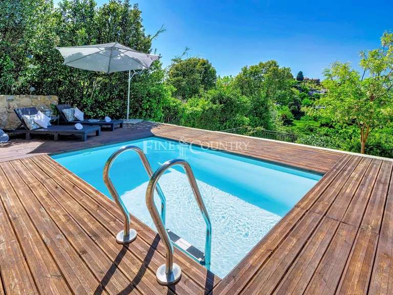 Maison Montauroux - 5 chambres - 220m²