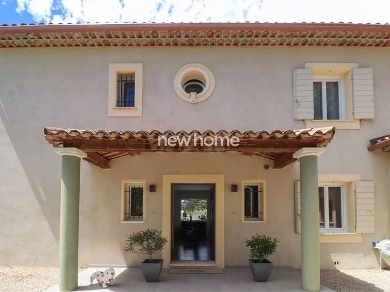 Maison Montauroux - 4 chambres - 222m²