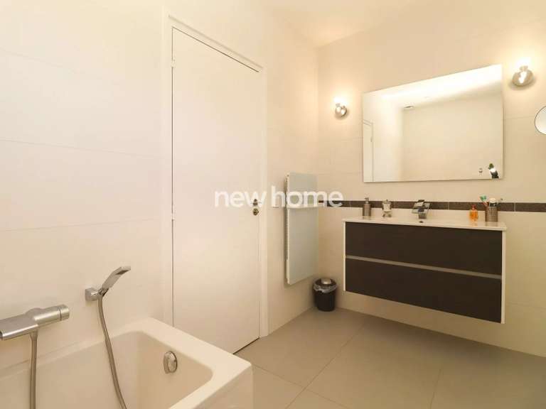 Maison Montauroux - 4 chambres - 222m²