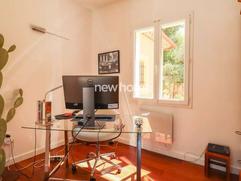 Maison Montauroux - 4 chambres - 222m²