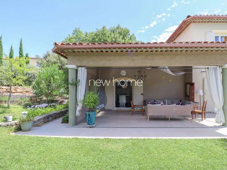 Maison Montauroux - 4 chambres - 222m²