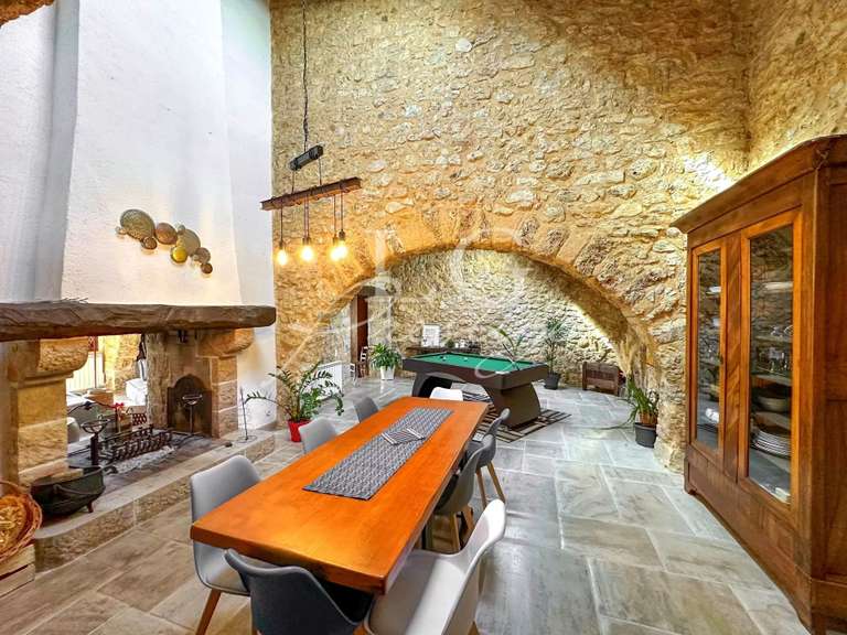 Maison Montauroux - 4 chambres - 235m²