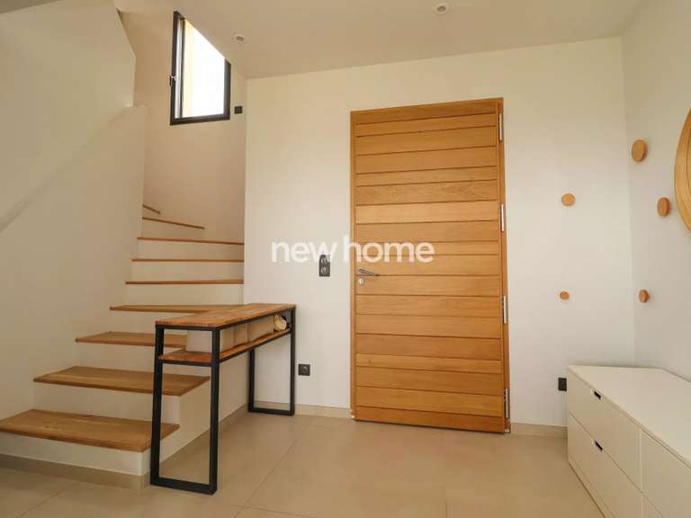 Maison Montauroux - 5 chambres - 221m²