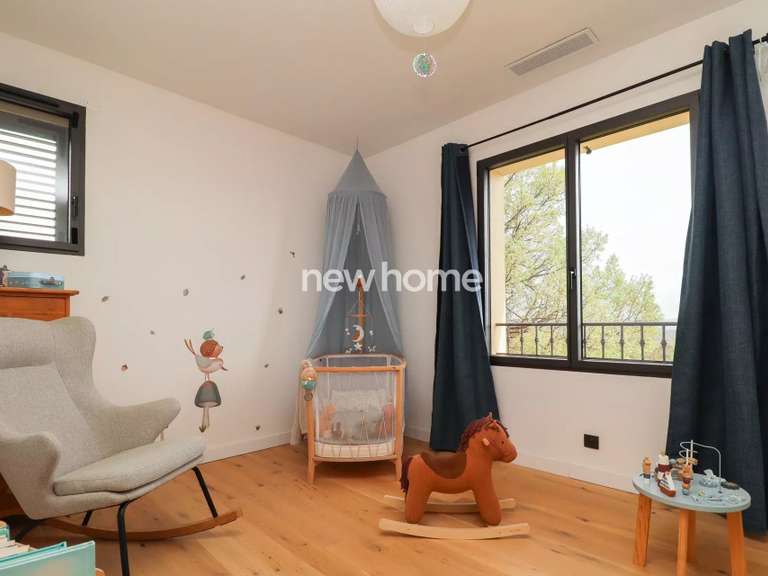 Maison Montauroux - 5 chambres - 221m²