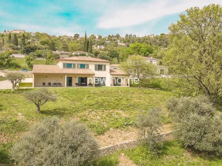 Maison Montauroux - 5 chambres - 221m²