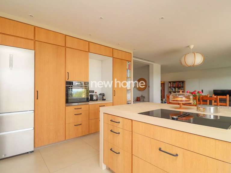 Maison Montauroux - 5 chambres - 221m²