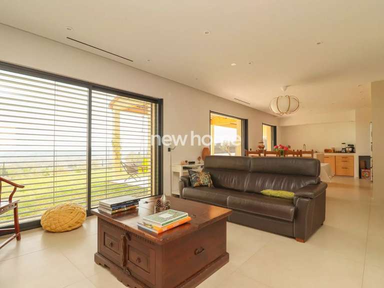 Maison Montauroux - 5 chambres - 221m²