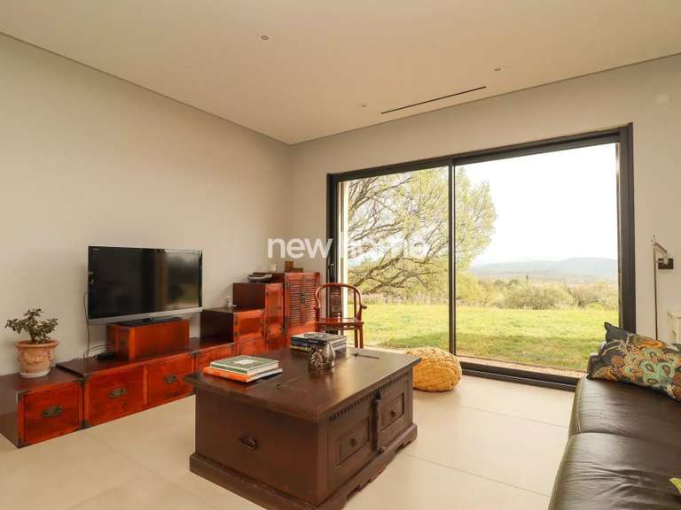 Maison Montauroux - 5 chambres - 221m²