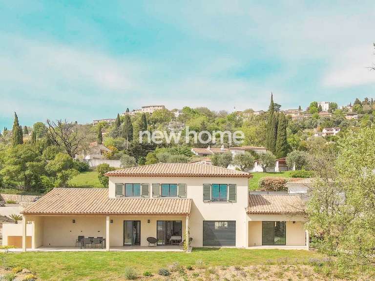 Maison Montauroux - 5 chambres - 221m²