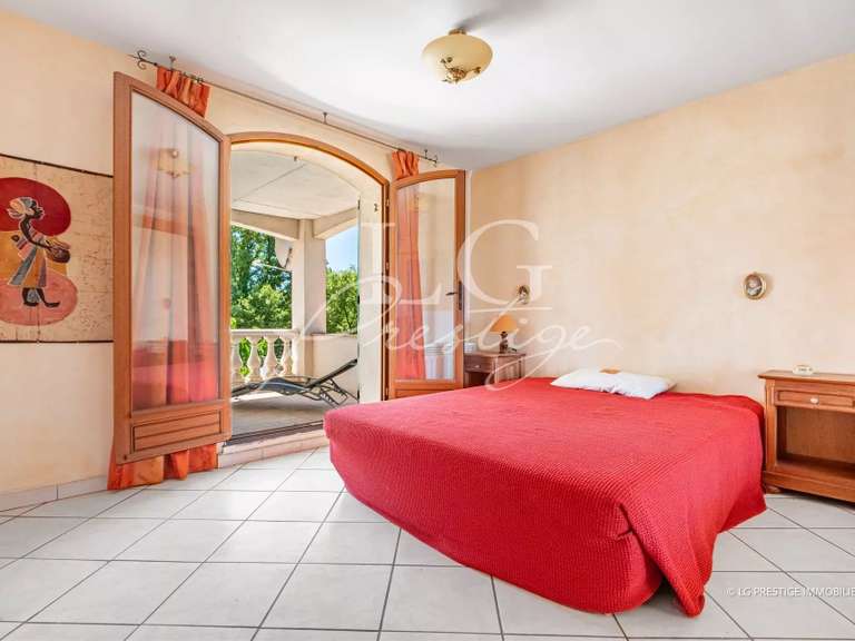 Maison Montauroux - 5 chambres - 250m²