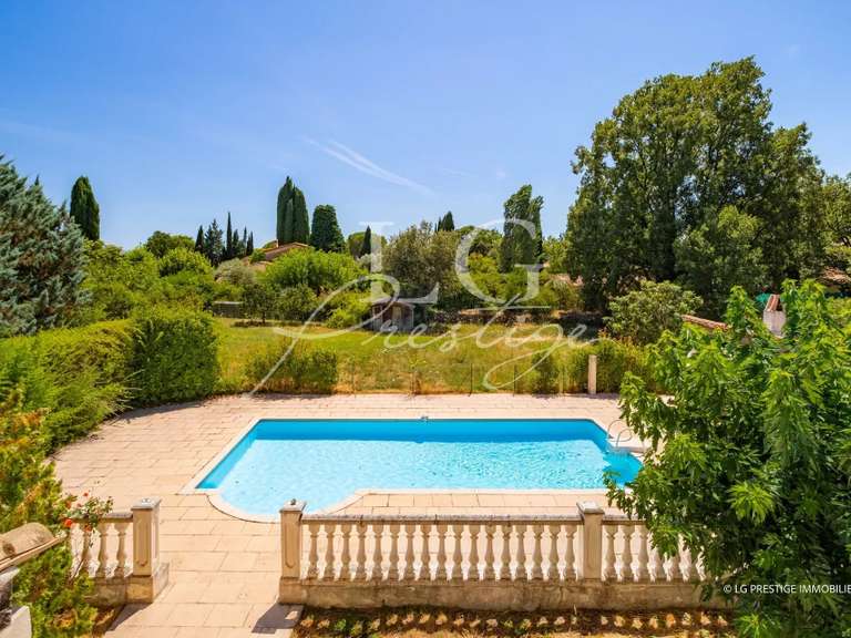 Maison Montauroux - 5 chambres - 250m²