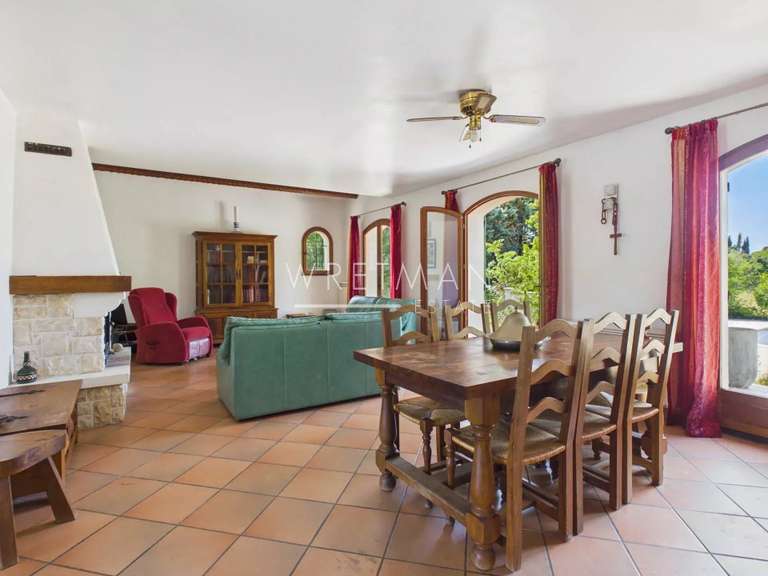 Maison Montauroux - 5 chambres - 145m²