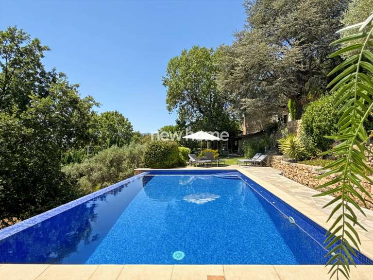 Maison Montauroux - 3 chambres - 160m²