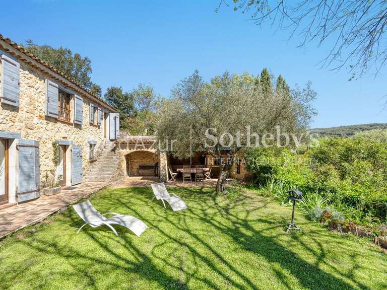 Maison Montauroux - 3 chambres - 250m²