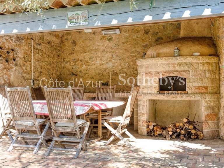 Maison Montauroux - 3 chambres - 250m²