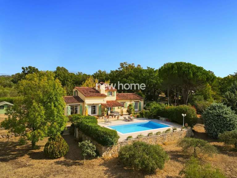 Maison Montauroux - 3 chambres - 150m²