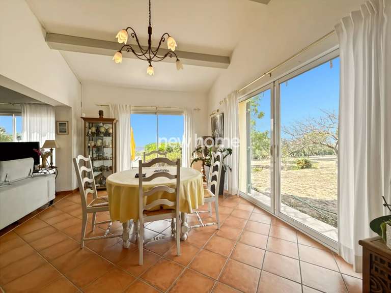 Maison Montauroux - 3 chambres - 150m²