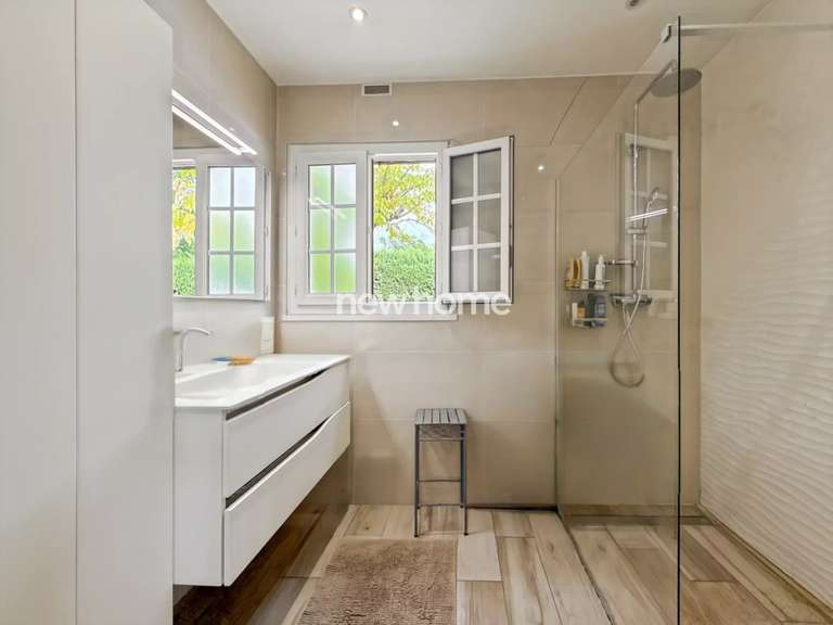 Maison Montauroux - 3 chambres - 150m²